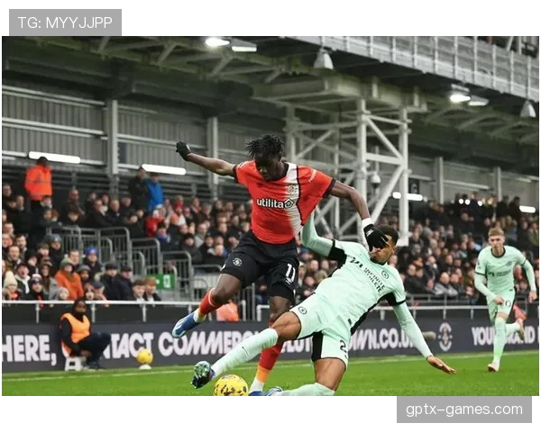 克鲁尔发挥稳健，助英超球队挺进下一轮赛事